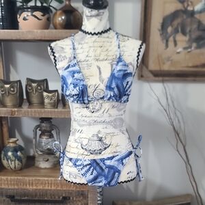 Cyn & Luca Blue Patterned Triangle Bikini Set